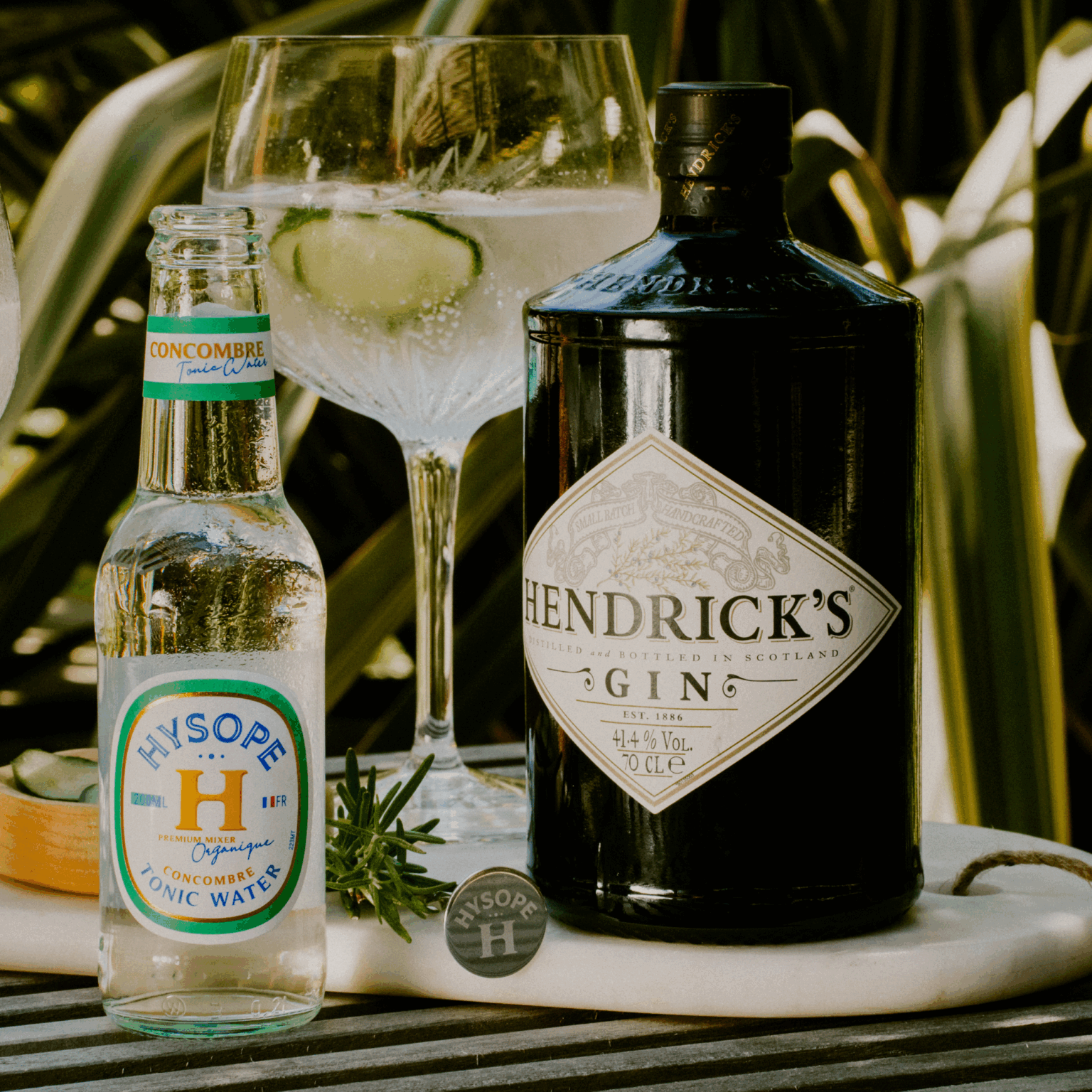Variante super fraiche du Gin Tonic avec du Tonic Water Concombre Hysope et de gin Hendrick's !