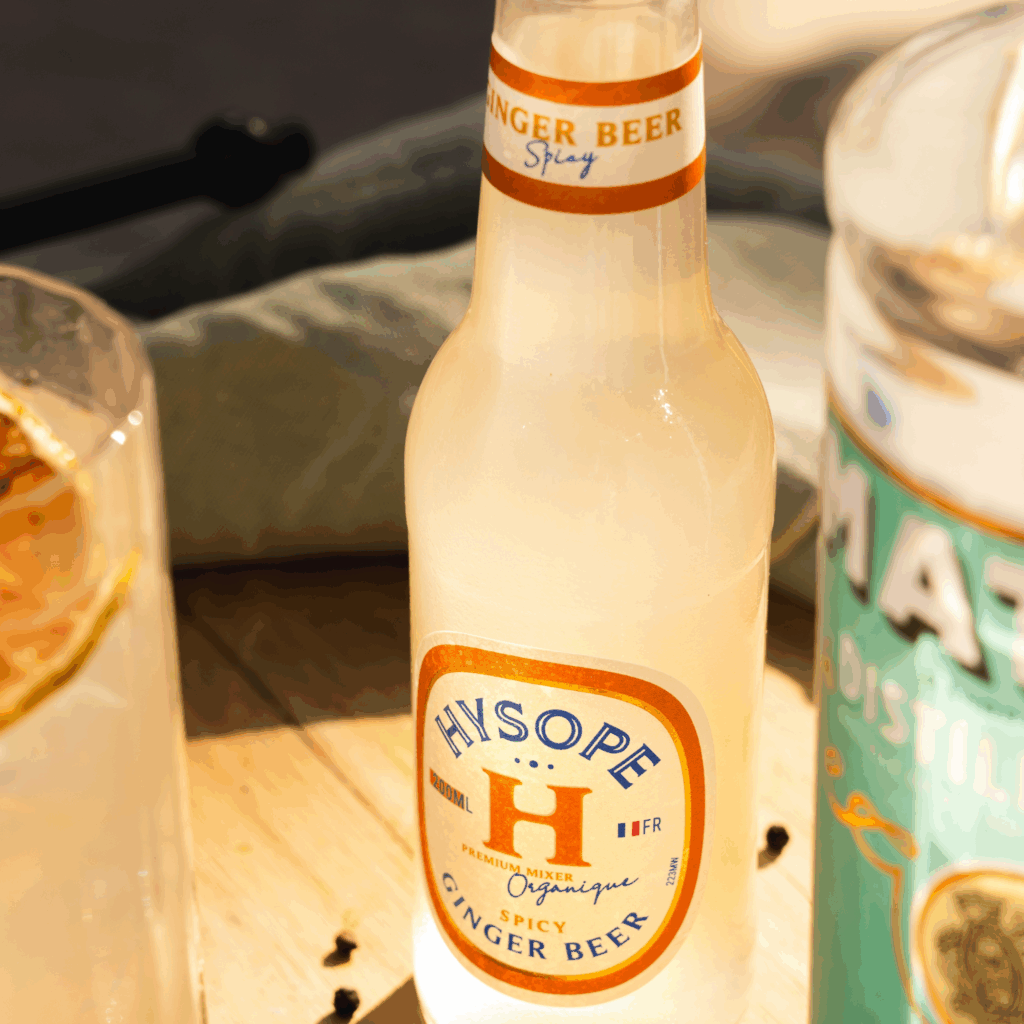 Le Corsican Mule à base de Ginger Beer Spicy Hysope et de Gin Mattei